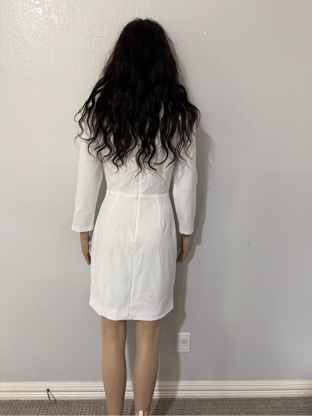 Veronica Beard White Long-Sleeve Mini Shift Dress - Picture 10 of 10